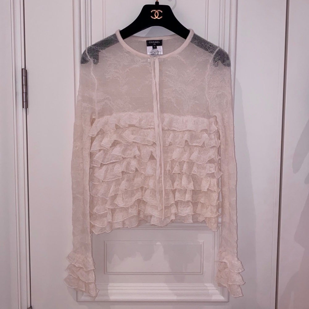 Chanel top